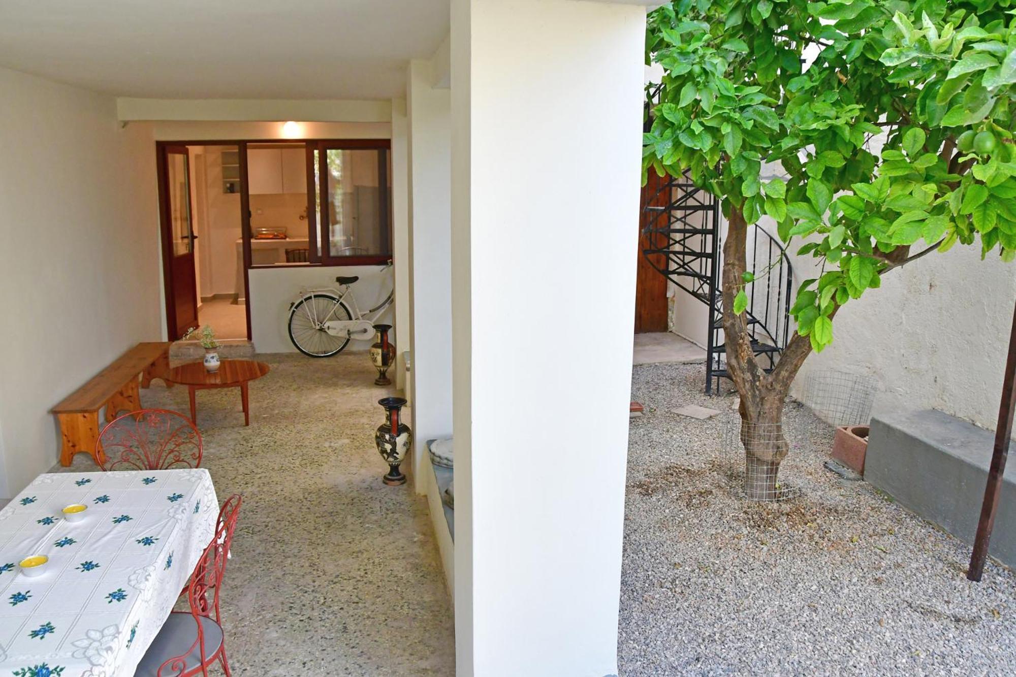 Αρχοντικό Σπίτι Στην Αίγινα Apartment Luaran gambar